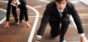 У женщин в ЕС лучше образование, но зарплата на 16% меньше чем у мужчин