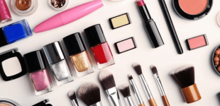 Вибираємо професійну косметику на eZebra