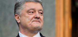 Порошенко терміново відправив родину із готівковою валютою за кордон, – блогер