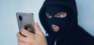 Телефонні шахраї