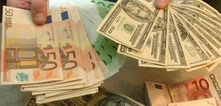 В Кабмине планируют рост доллара к 2022 году до 30,7 грн/долл