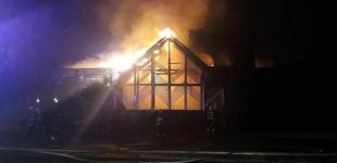 В Ровно произошел масштабный пожар: огонь уничтожил здание бывшего ресторана