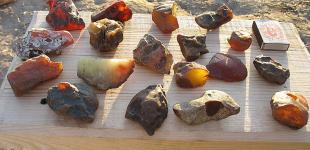 Яценюк продаст на аукционе изъятые в Ривненской области 2,6 тонны янтаря