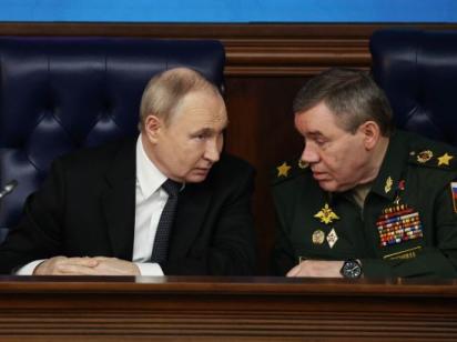 Зеленський розповів про розкол в оточенні Путіна через війну в Україні