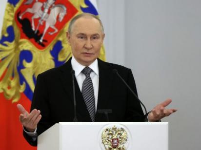 Путін готовий не бити по Україні лише в день виборів, - Кремль