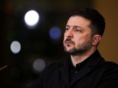 Треба шукати діалог, але здаватись ніхто не збирається: Зеленський про переговори з РФ