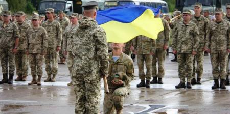 В Украине предложили изменить воинское приветствие 
