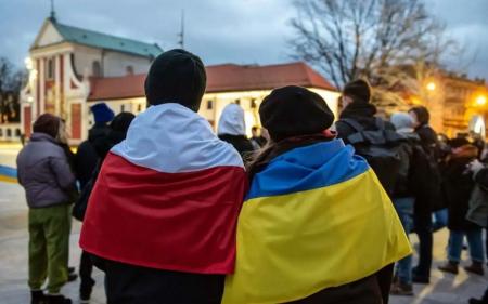 Чи повернуться біженці додому 2022 року — опитування українців у Польщі