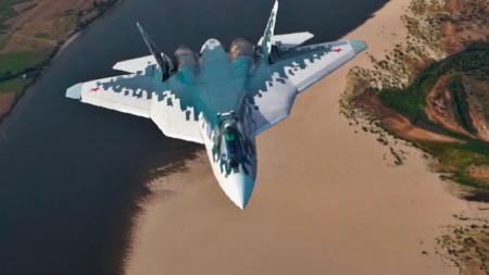 Впервые показан полет Су-57 в боевых условиях в Сирии