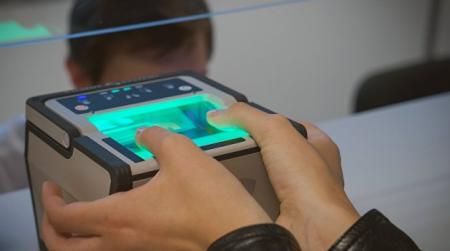 МИД Украины будет инициировать введение биометрического визового режима для россиян