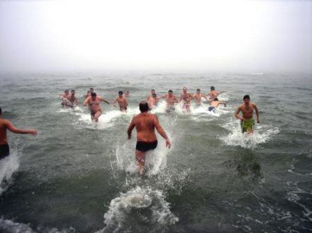 «Под воду ушли 50 человек и батюшка»: ГСЧС готовится к празднику Крещения Господня