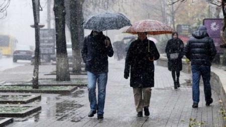 Украинцам обещают на следующей неделе дождь со снегом