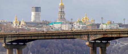 Власти Киева готовы спасти мост Патона, но нужно разрешение министерства