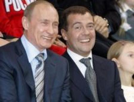 Завтра Януковича в Москве ждут и Медведев, и Путин