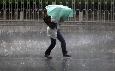 В Україні оголосили штормове попередження: де погіршиться погода