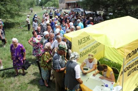 Объемы гуманитарной помощи на Донбассе показывают масштаб трагедии 