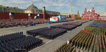 Пока РФ воюет против Украины, Трампу не следует ехать на парад в Москву - Пайфер