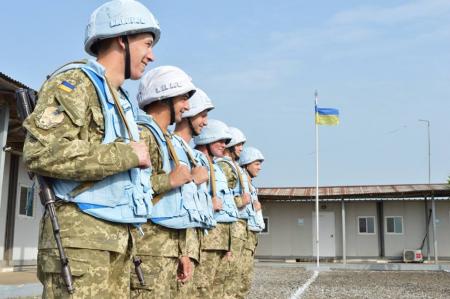 Украинские миротворцы возвращаются из Либерии после 14-летней миссии