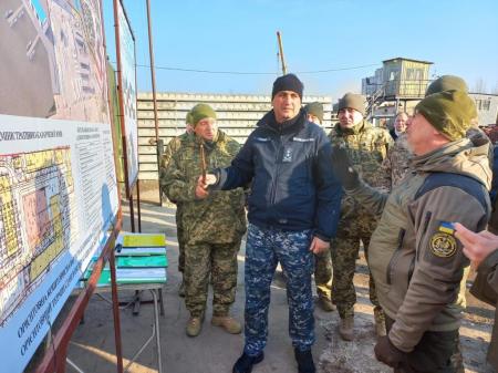 Резніков квапить із будівництвом бази ВМС у Бердянську
