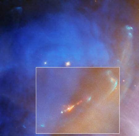 Hubble показав струмінь плазми «новонародженої» зірки у сузір'ї Оріон
