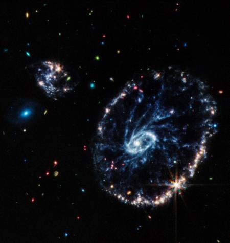 James Webb сфотографував результат зіткнення двох галактик: яскравий кадр
