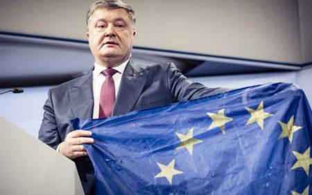  Порошенко хочет, чтобы страны ЕС стали патронами городов Донбасса