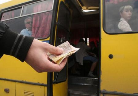 Проезд в маршрутках подорожает: где украинцы будут платить больше