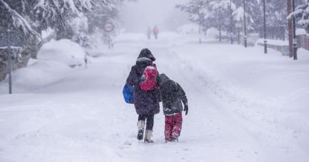 Украину засыпает снегом: кто под угрозой