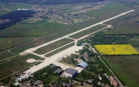 Українські військові відбили аеродром Гостомель: російський десант знищено