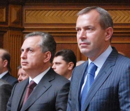 Клюєв та Колесніков повернулися в керівництво Партії регіонів