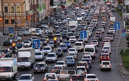 С 1 ноября скорость на дорогах Киева ограничили до 50 км в час