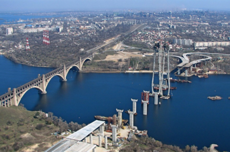 Новые мосты через Днепр построят в Запорожье