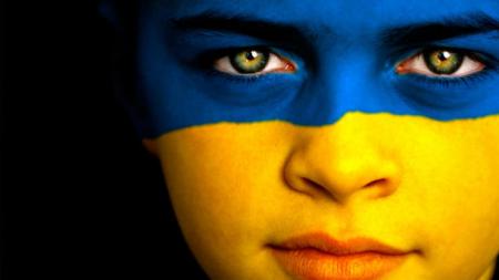 Исключительно на украинском общается с родными треть опрошенных - социологи
