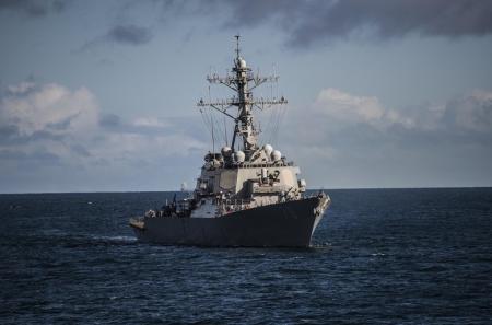 Американский эсминец USS Porter направляется в Черное море