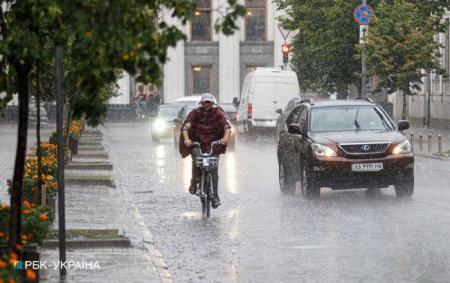 Грозові дощі та шквальний вітер: синоптики дали прогноз погоди на 30 травня