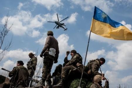Украина намеренна вернуть Дебальцево и отстранить лидеров боевиков – администрация Президента 