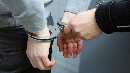 Суд арестовал чиновника Ровенской области за взятку