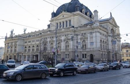 Парковка во Львове станет самой дорогой в Украине