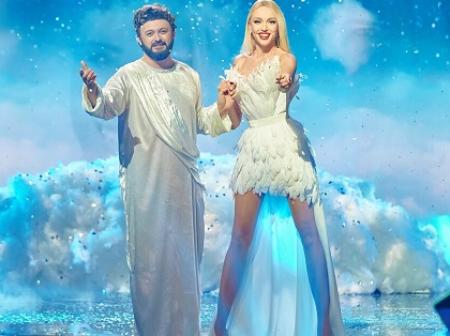 Щасливі разом: DZIDZIO і Оля Полякова заспівають дуетом у шоу «Новорічна Маска на каналі Україна»