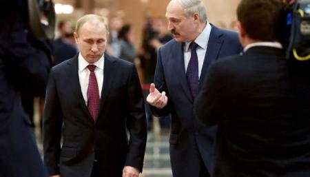 Путін заявив про спільні навчання з Білоруссю у перші місяці 2022 року