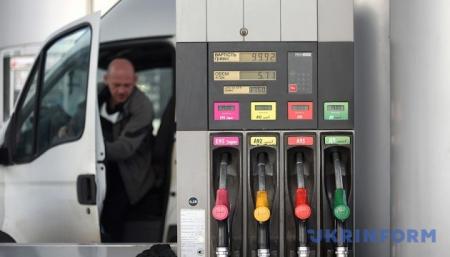 Средняя стоимость бензинов должна составлять 26,67 гривни за литр - Минэкономики