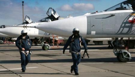 Наев: Россия не увеличила количество авиации на границе с Украиной