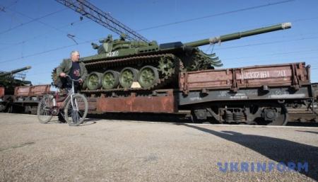 РФ активно поставляет на Донбасс оружие и боеприпасы по железной дороге