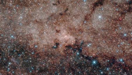 Как устроена Вселенная: ученые обнаружили вращение «усиков галактик»
