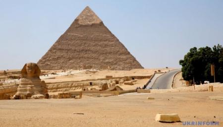 Єгипет долучився до країн, які припинили авіасполучення з півднем Африки