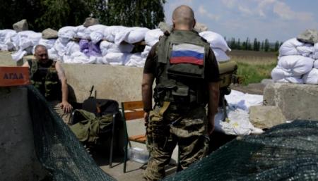 Два десятка офицеров РФ выслали с оккупированного Донбасса за хищения