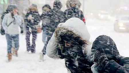 Метели и гололед: украинцев предупреждают об ухудшении погоды