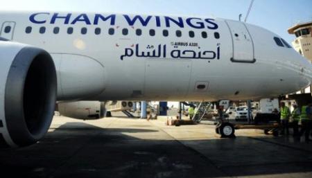 Омелян хочет санкций для авиакомпании Cham Wings, при подтверждении данных о наемниках РФ