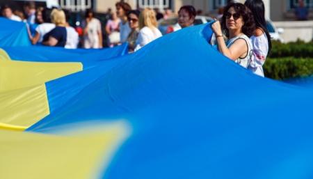 Своим гражданством гордится большинство украинцев
