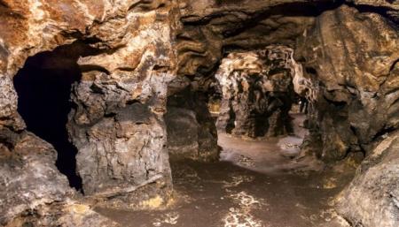 Археологи в пещере на Тернопольщине нашли трипольскую печь-лежанку